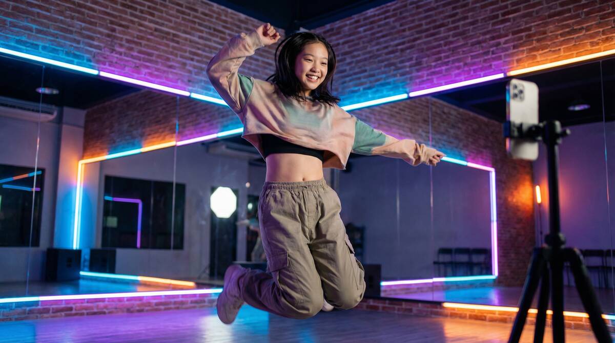 蜜桃视频舞蹈视频